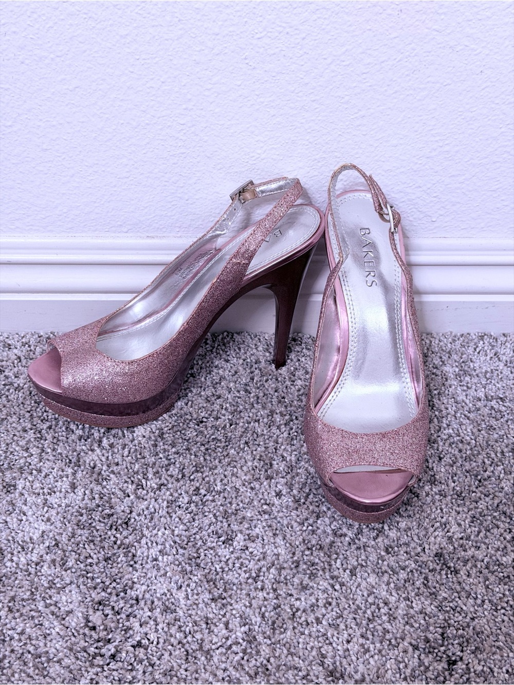 Bakers Rose Pink Glitter Peep-Toe Slingback Heels Size 6